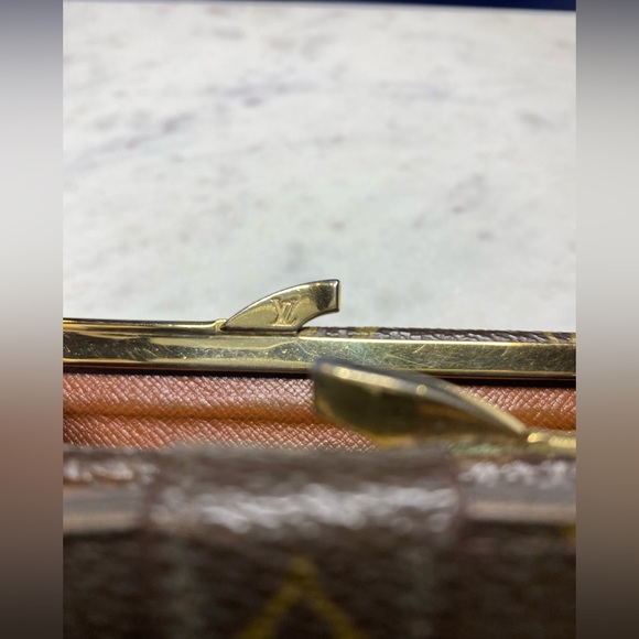 Louis Vuitton Vintage Wallet - Picture 3 of 10